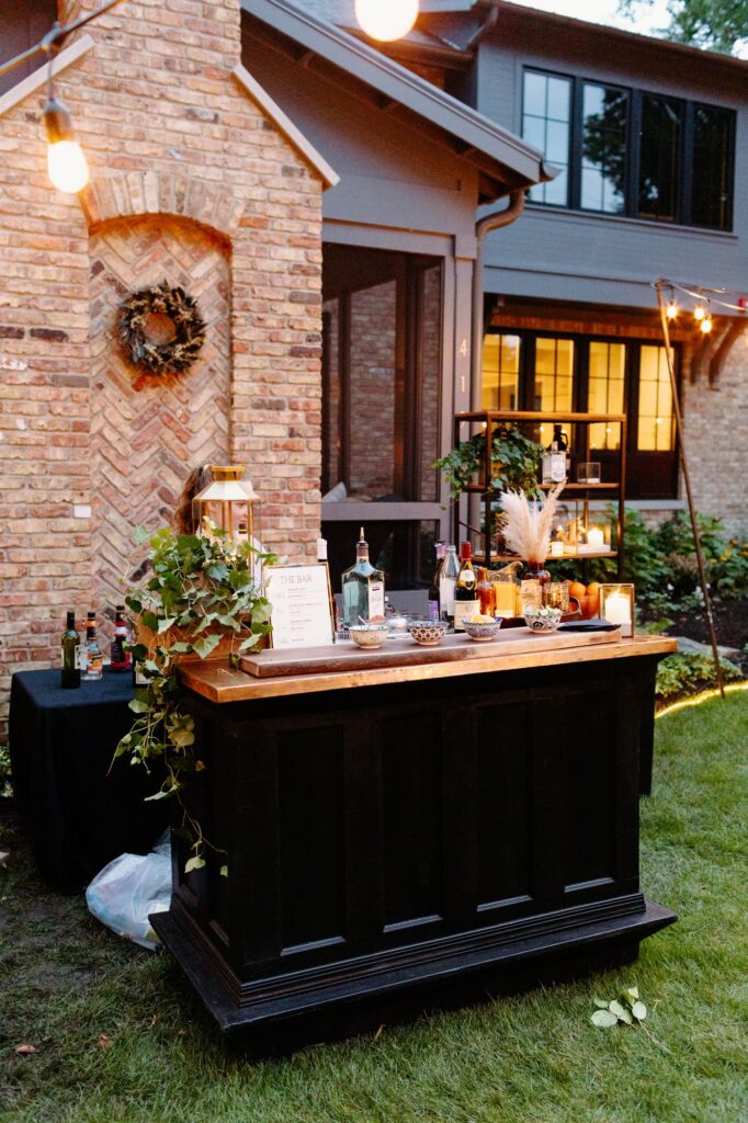 Bar in front of house at reception